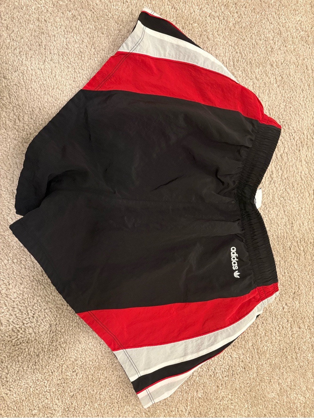 Adidas Women Track shorts and shirt - Picture 5 of 7